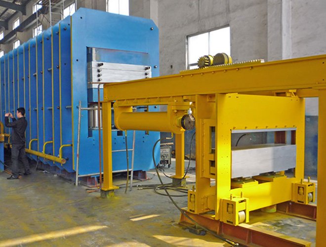 織物芯輸送帶生產(chǎn)線