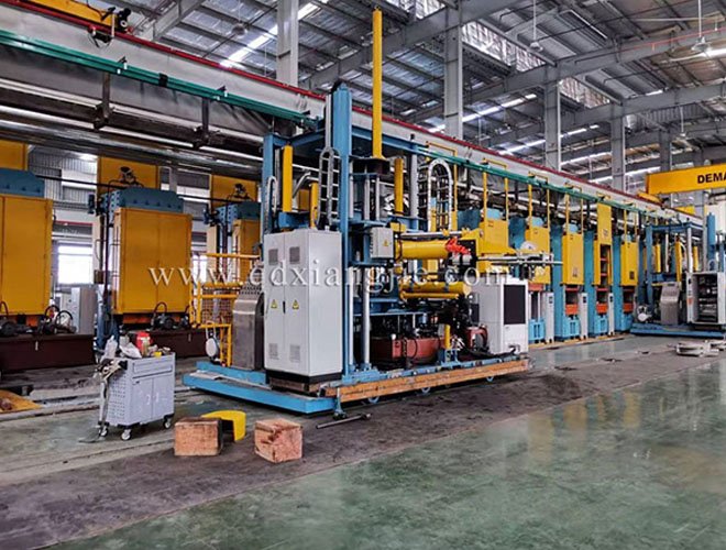 XLB_Q1250*1250=6.0MN側(cè)板式實(shí)心胎硫化機(jī)